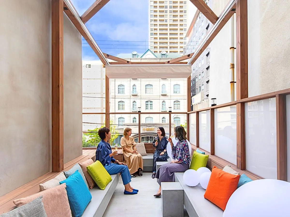 ラウンジイメージ